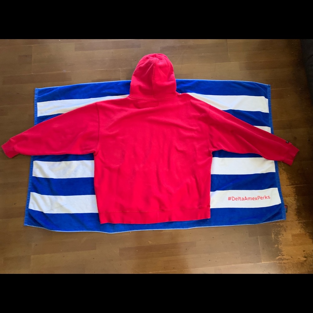 Wisconsin sweater - Picture 2 of 2